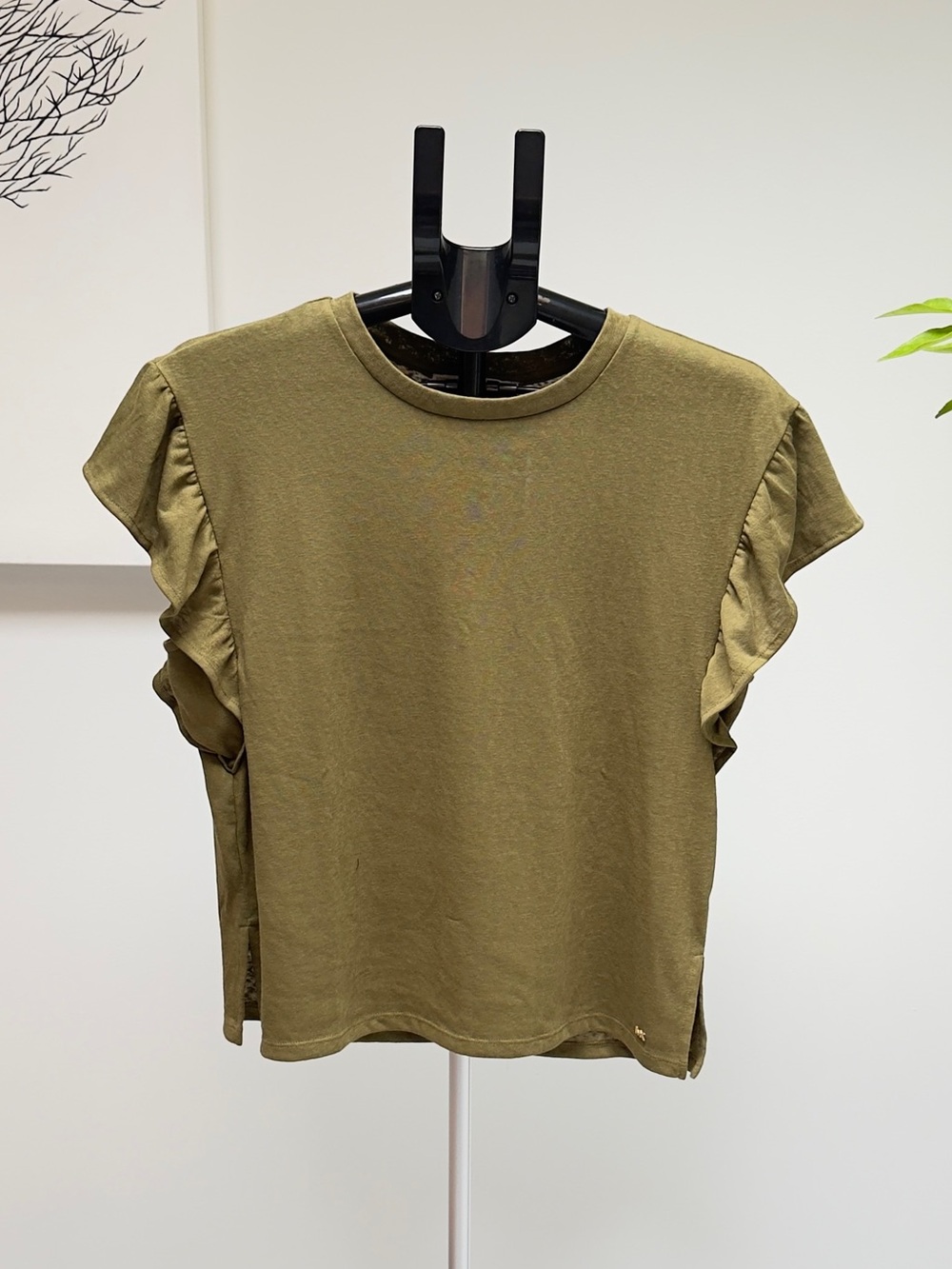 MICHAEL Michael Kors Women’s Green Knit Ruffle Sleeve Crew Neck Tee Size S